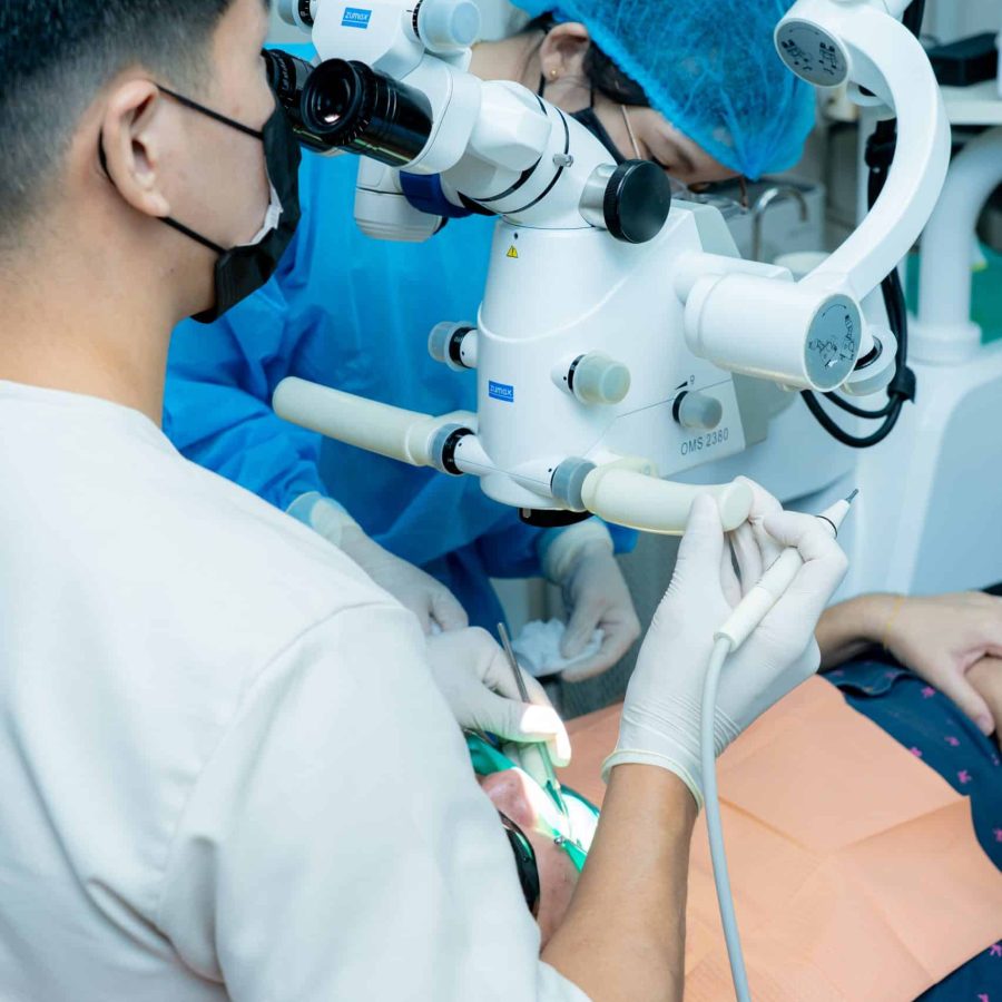 Microscope used during dental procedure at Chin Dental Clinic, offering precise dental treatments and diagnostics with advanced technology for optimal oral health.